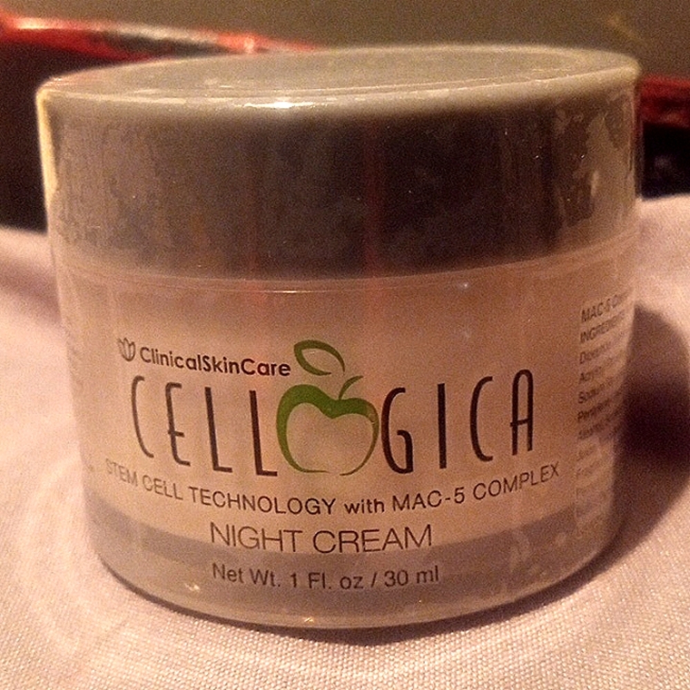 NWT Cellogica Night Cream with Stem Cell Technology & MAC-5 Complex 1 oz